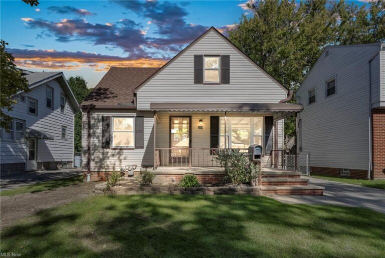 willowick house exterior homepage